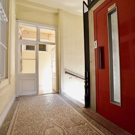 Luxury Apartment By Hi5 - Szervita Suite Budapešť Exteriér fotografie