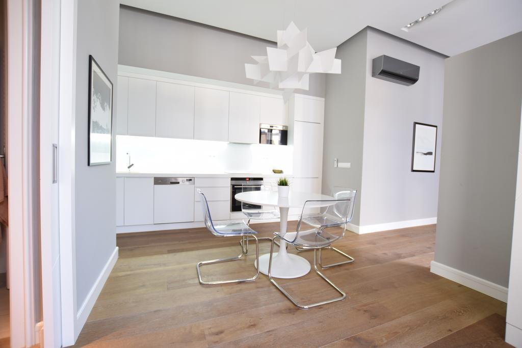 Luxury Apartment By Hi5 - Szervita Suite Budapešť Exteriér fotografie