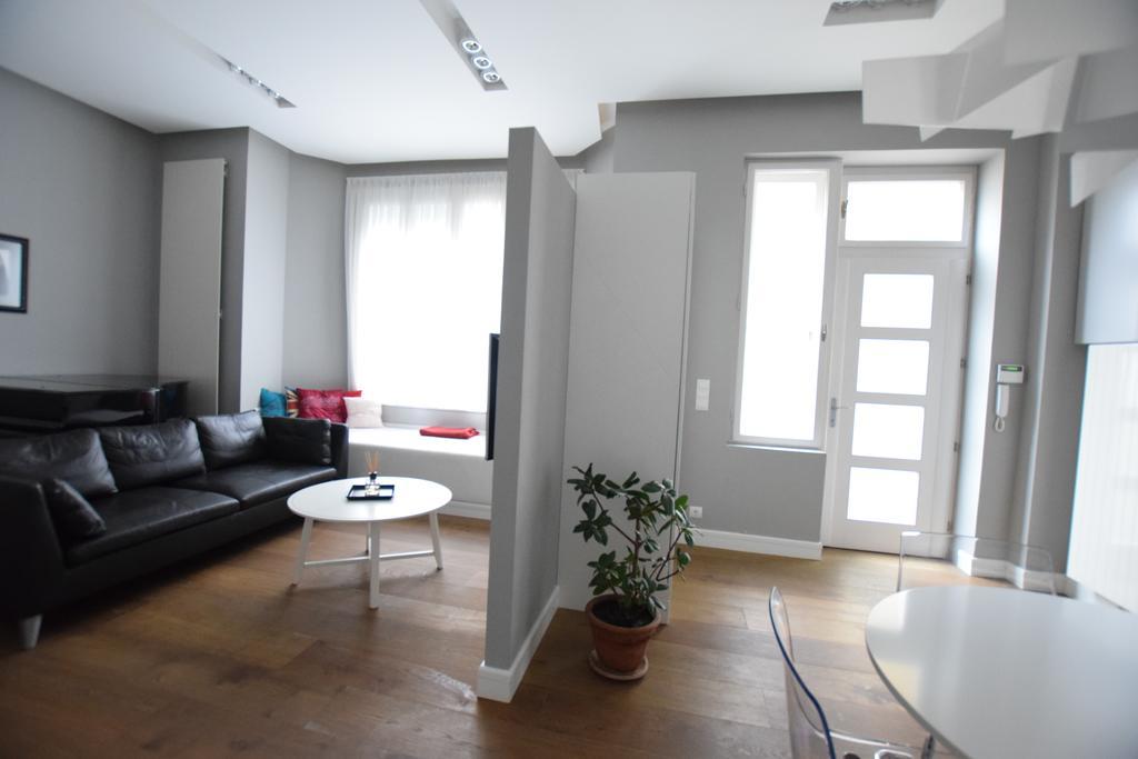 Luxury Apartment By Hi5 - Szervita Suite Budapešť Exteriér fotografie