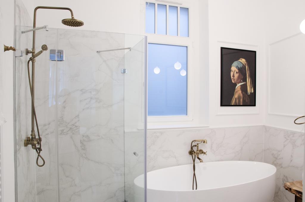 Luxury Apartment By Hi5 - Szervita Suite Budapešť Exteriér fotografie