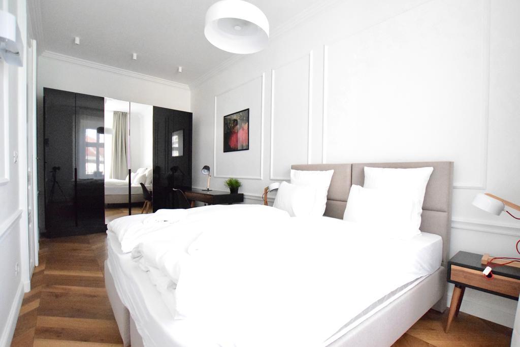 Luxury Apartment By Hi5 - Szervita Suite Budapešť Exteriér fotografie